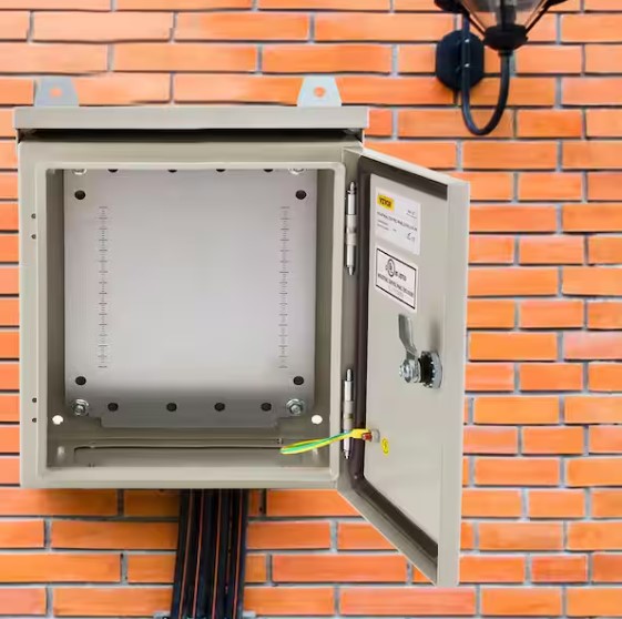 Wie sicher ist eine Außensteckdose für Ihr Haus und Ihren Garten?